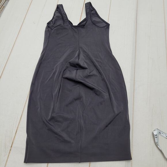 Ruby Ribbon black V neck mini slip dress - Picture 5 of 6